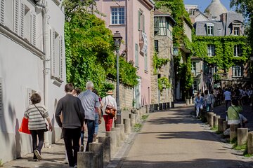 Clos Montmartre 'Paris in your Glass' Wine Tasting