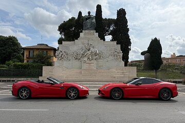  Private Tour in Ferrari with Driver in Rome