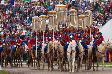 Naadam Festival Tour with Gobi Desert 