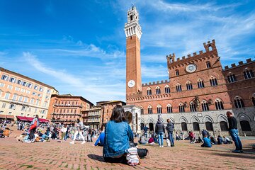 Siena Private Tour Highlights and Hidden Gems with a Local