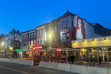 DC Dupont Circle and Adams Morgan Neighborhood Tour