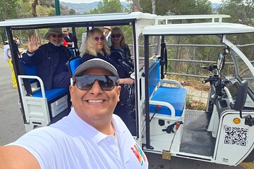 Round Tour in Tuk Tuk