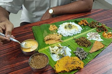 Private Traditional Cooking Class in Kochi with Archana