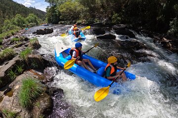 Departure from Porto, challenge yourself with canoe-rafting at Rio Paiva