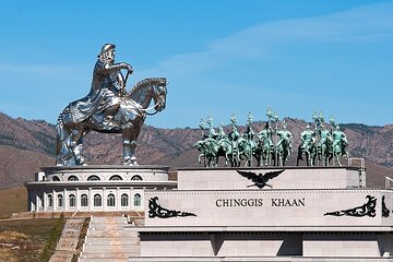 Chinggis Khaan Statue and Turtle Rock Day Tour