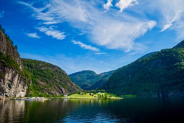 Bergen Mostraumen Fjord Cruise with Local Guide