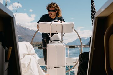 Lake Como: Half Day Sailing Tour | Skipper and Aperitivo Included
