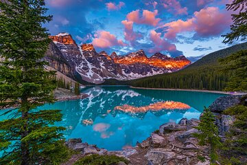 Moraine Lake Sunrise Private Luxury Tour - from Canmore/Banff