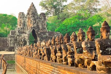 Explore Angkor Tour with Sunset- Small Group Tour
