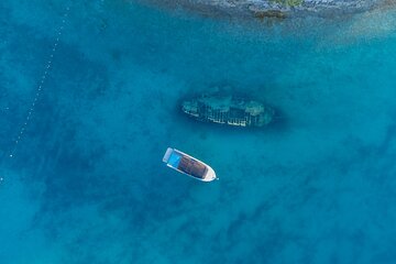 Exclusive Blue Lagoon Luxury Boat Tour from Split