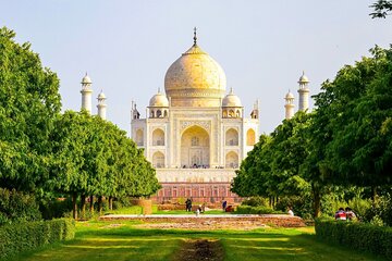 3-Day Private Golden Triangle Trip from Hyderabad with Flights
