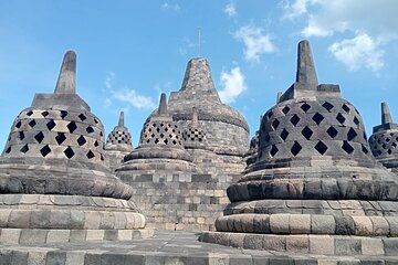 Borobudur Prambanan Tumpaksewu Bromo Ijen with Bali transfer