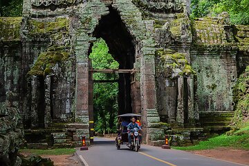Full Day Angkor Wat with Sunset by Tuk Tuk