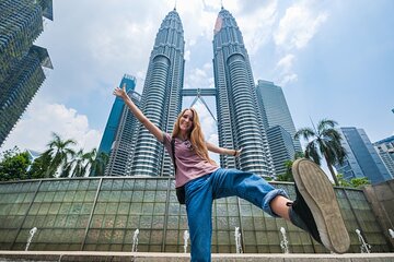 Private KL City Tour with Petronas Twin Towers and Batu Caves