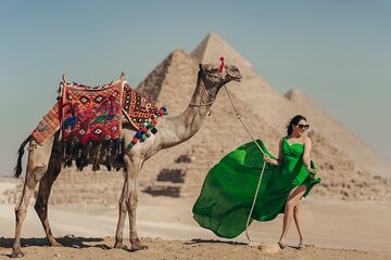 Giza Pyramids and Sphinx Tour with Photoshoot