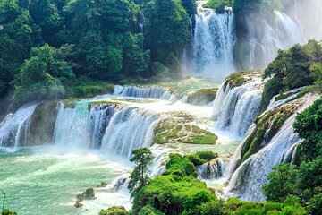 Private Klis Fortress and Krka Waterfalls and Trogir Tour