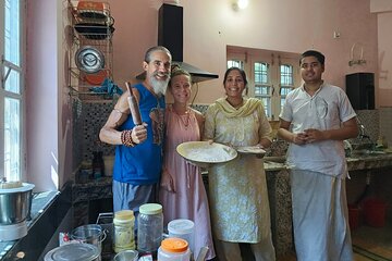 South Indian Cooking Class in Rishikesh: Cook & Eat !