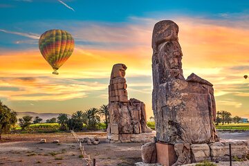 Sunrise Balloon Ride With East and West Bank Exploration
