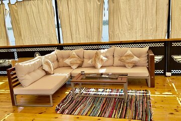 Nile Dahabiya 6 Days including Tours from Luxor to Aswan 