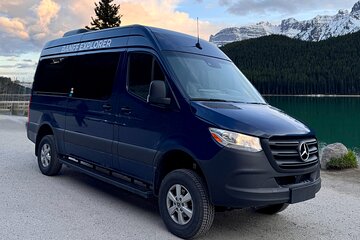 From Calgary YYC Airport: Hassle-free Private Transfer to Banff