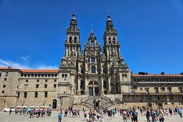 Santiago de Compostela to Porto or reverse, Private Transfer