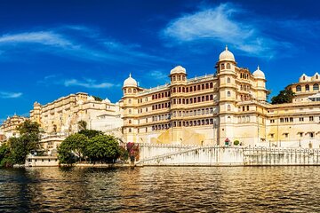 2-Day Private Luxury Udaipur Trip from Delhi