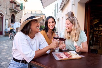 Valencia Food and Drink Tour with Spanish Delights Tasting 