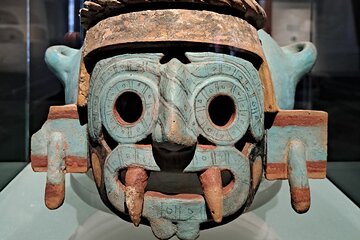 Templo Mayor Museum + Tenochtitlán Virtual Reality 