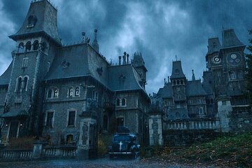 Fairytale Trip at Dracula Bran Castle and Nevermore Academy 