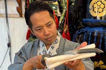 Katana Shopping with Professional Guidance in Kyoto