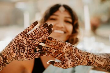 Enjoy 10 cultural activities of India all at one place in Delhi