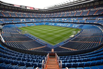 Madrid Highlights Tour with Santiago Bernabeu Stadium Entrance