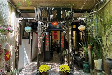 Half-Day Hanoi Culture and History Tour with Coffee Breaks