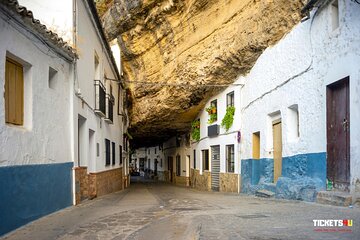 Private Tour Setenil, Ronda and Vetas Winery (from Seville)