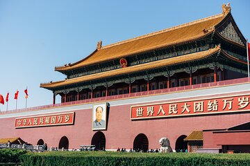 Private Day Tour in Tiananmen, Forbidden City, Jingshan Park
