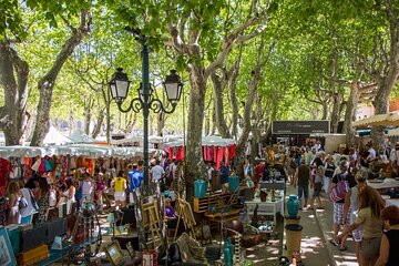 Explore City Highlights Tour In Luxury Vehicle in French Riviera