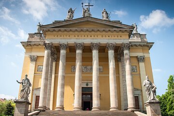 Private Day Trip from Budapest to Miskolc, Lillafüred and Eger