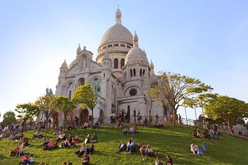 Guided Montmartre Walking Tour: Paris' Most Artistic Neighborhood