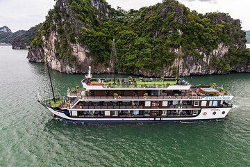 Premium 2-Day Halong & Lan Ha Bay Cruise with Transfer from Hanoi