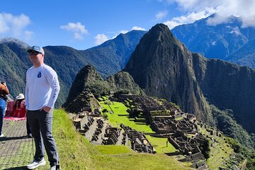 Machu Picchu in 1 day: guided and safe journey