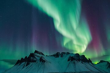 Northern Lights Bus Tour from Reykjavik with Hot Chocolate