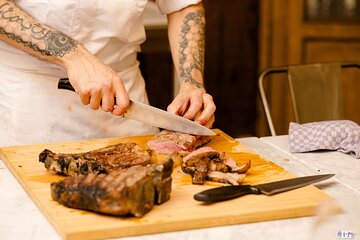 Master the Art of Florentine Steak: A Unique Cooking Experience!