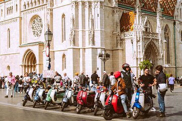 Vintage Sightseeing Scooter Tour of Budapest